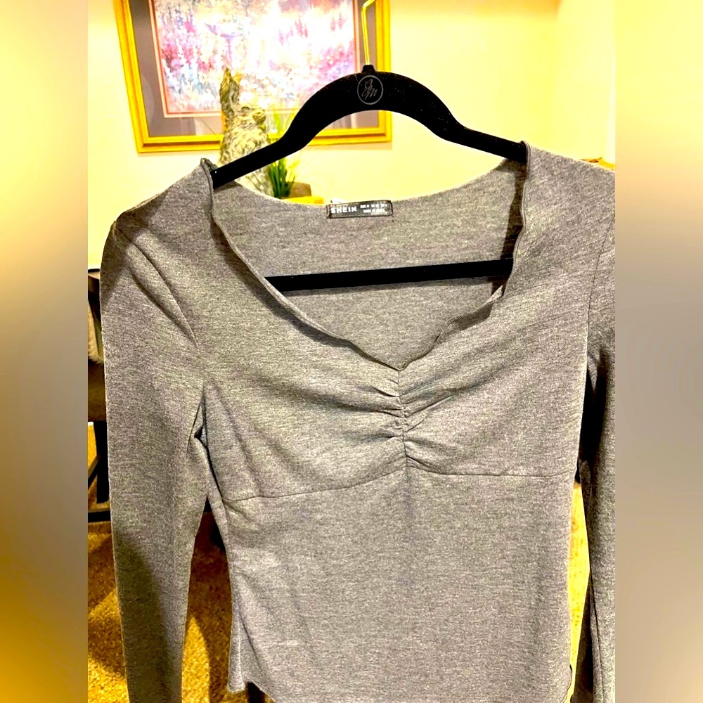 NWOT SHEIN WAIST length TOP grey
